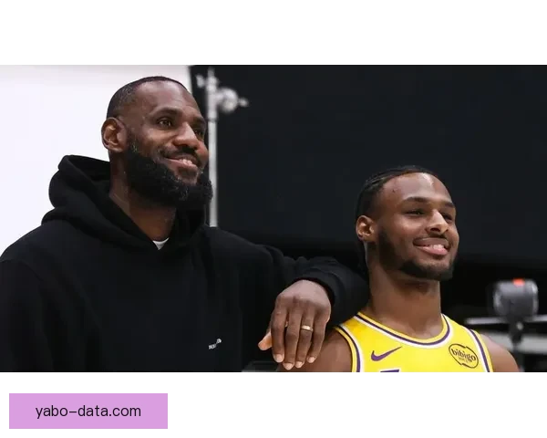 詹姆斯高光之夜携布朗尼同框引爆全场他究竟是谁再度封神之问